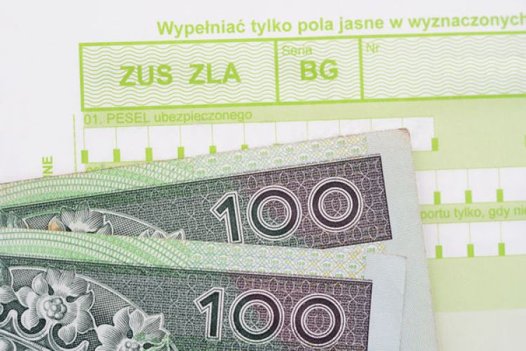 Wykluczenie z przetargu w powodu zaległości w ZUS i z podatkiem