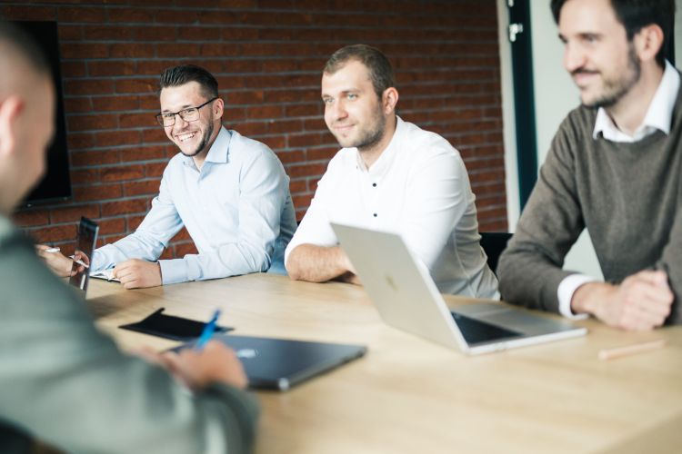   Pozycjonowanie stron internetowych - jak Agencja SEO Lojalni może Ci pomóc?