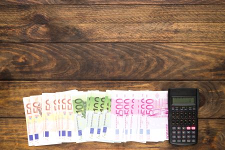 Przewalutowany kredyt frankowy – czy nadal można dochodzić roszczeń?
