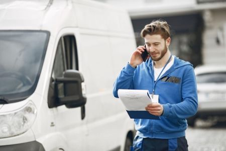 Wynajem długoterminowy auta dla pracownika – jak działa i co warto wiedzieć?